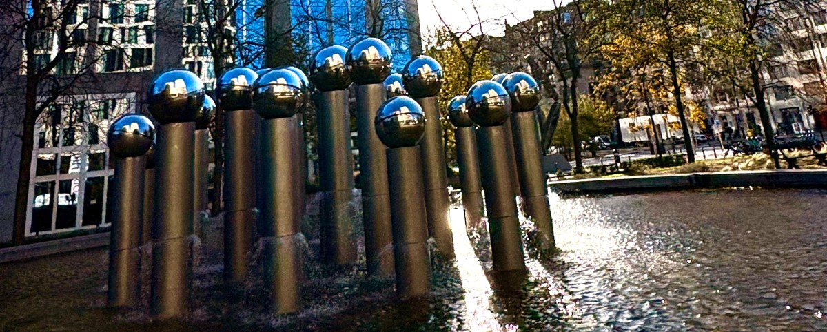 A cost-free reparation loan that costs billions and reconstructs&nbsp;nothing